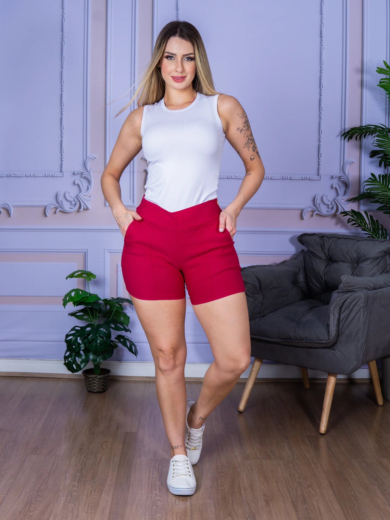 Women's Short Short with Pocket